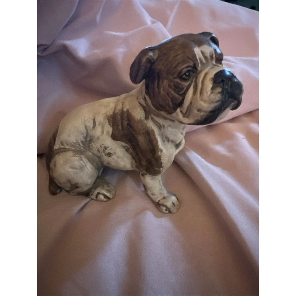 Vintage Bulldog Figurine UCTCI Sitting Signed And Has Sticker